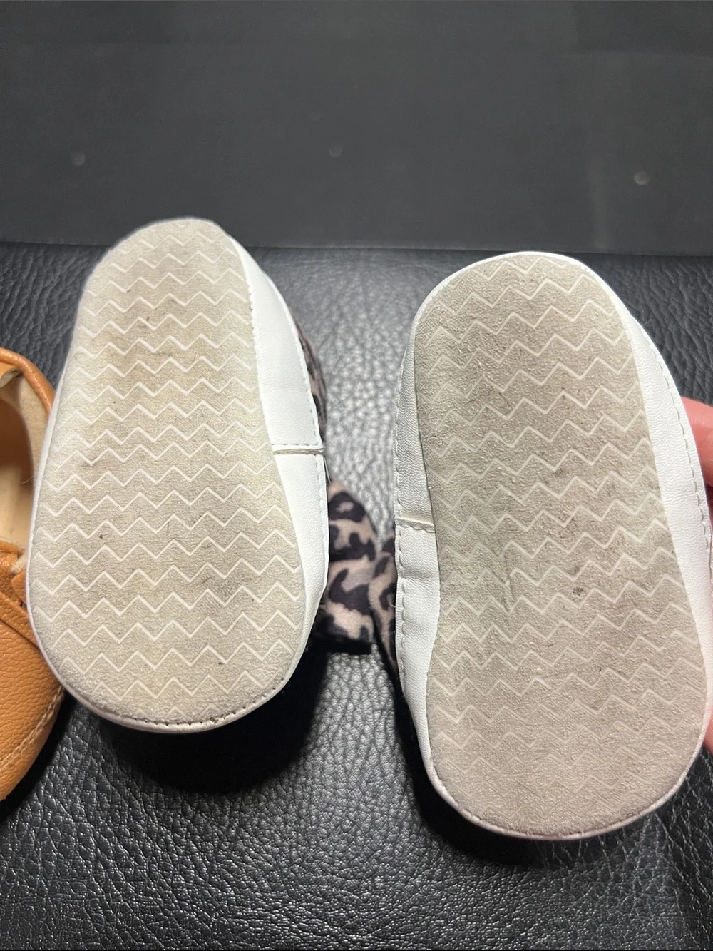 Baby Girls Walker shoes 6-9month size good condition